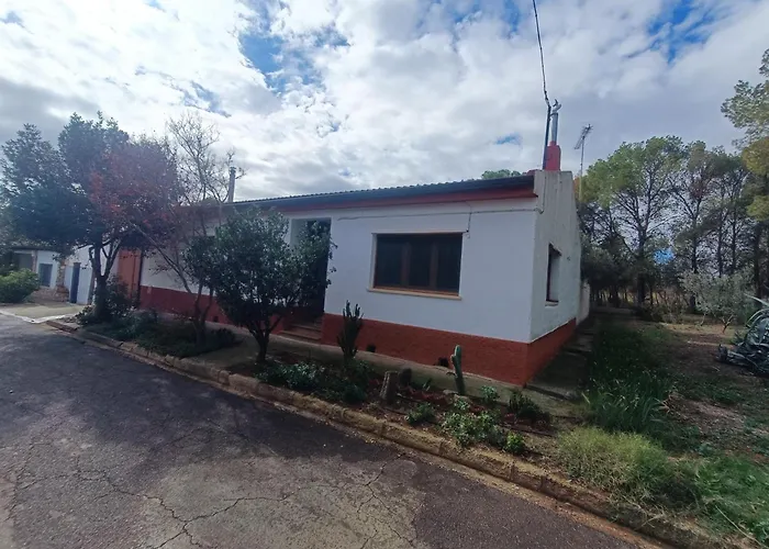 Casa Rural En Valmuel El Arquero